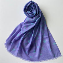 画像をギャラリービューアに読み込む, Silk cashmere stole "SEKKA" light blue & purple