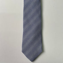 画像をギャラリービューアに読み込む, Silk tie "YOROKE" blue
