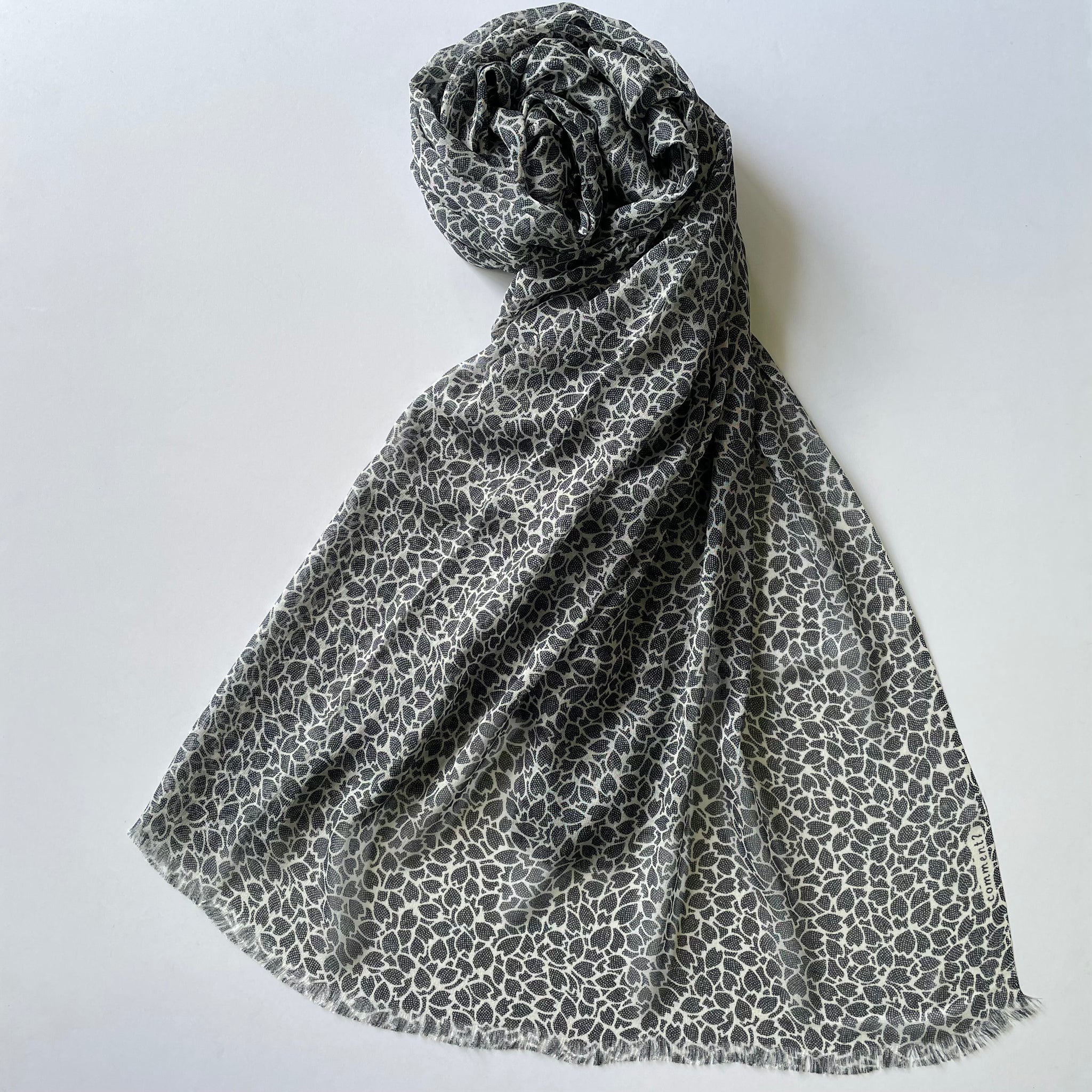 粋を纏う江戸小紋 ― 染め疋田の細やかな趣 ✧ 特選名古屋帯で格上げフルセット こだわりいっぱい♡本物の江戸小紋が池田店にやってくる！ | 魅力